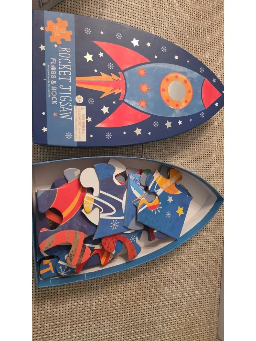 FLOSS & ROCK ROCKET JIGSAW PUZZLE 20 PIECE SHAPED BOX SPACE TOY KIDS AGES 3+